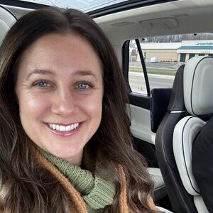 Meet your Posher, Renee